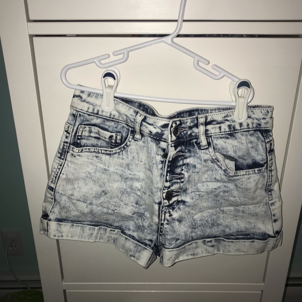 Acid wash jean shorts